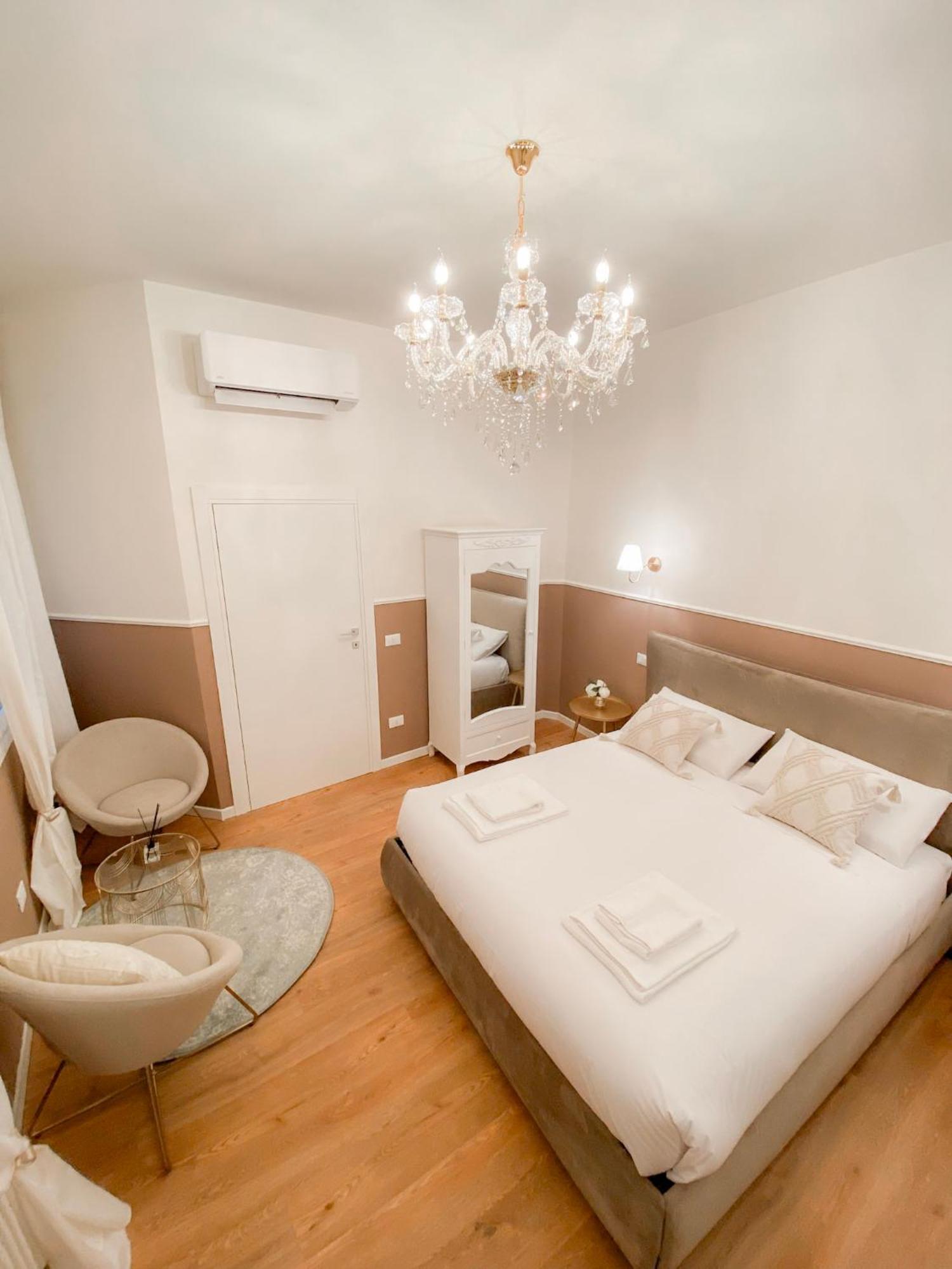 San Polo Luxury Suites In เวนิส ภายนอก รูปภาพ
